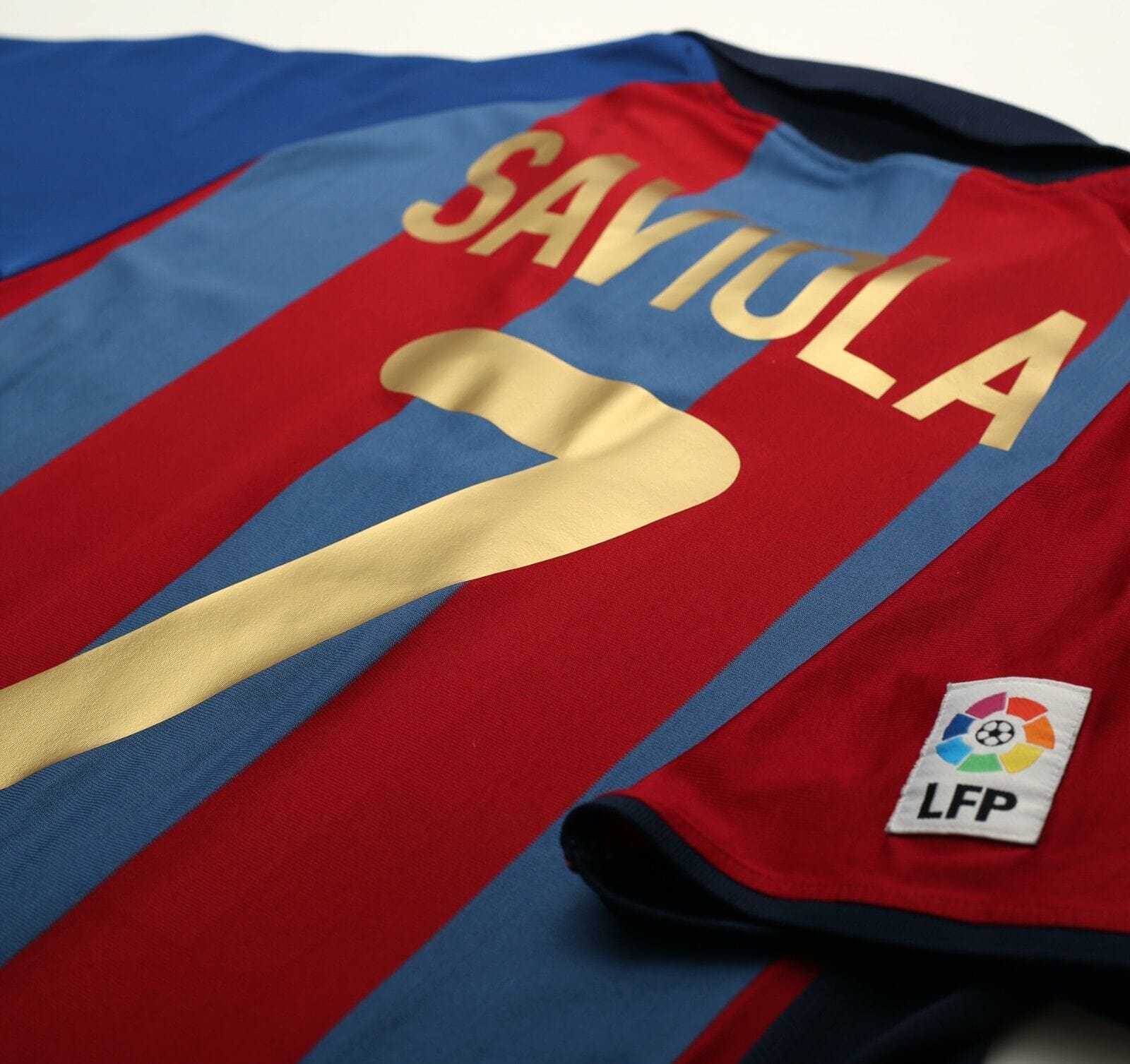 2001/02 SAVIOLA #7 Barcelona Vintage Nike Home Football Shirt (L