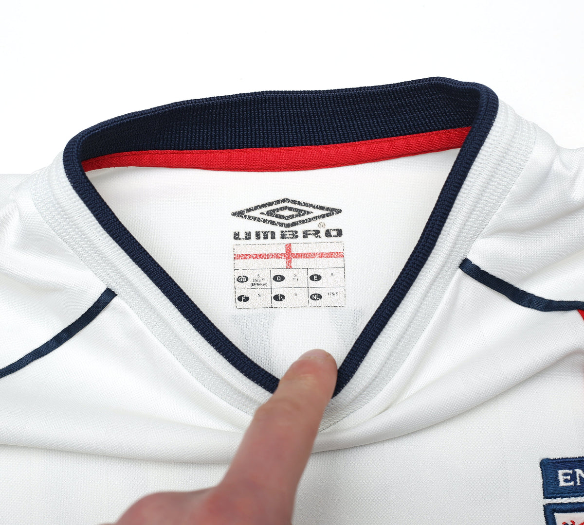 2001/03 BECKHAM #7 England Vintage Umbro Home Football Shirt (S)