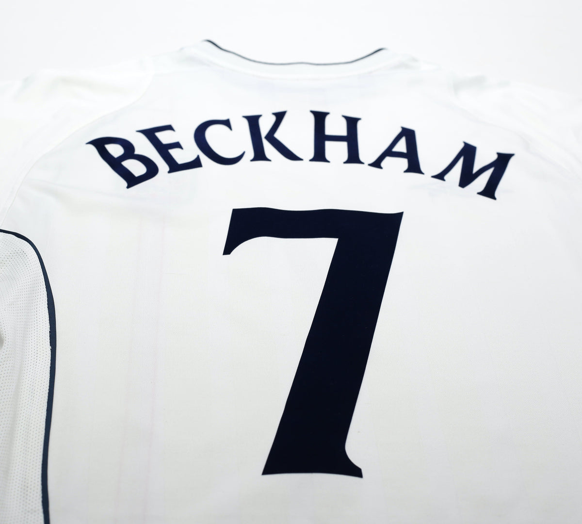 2001/03 BECKHAM #7 England Vintage Umbro Home Football Shirt (S)