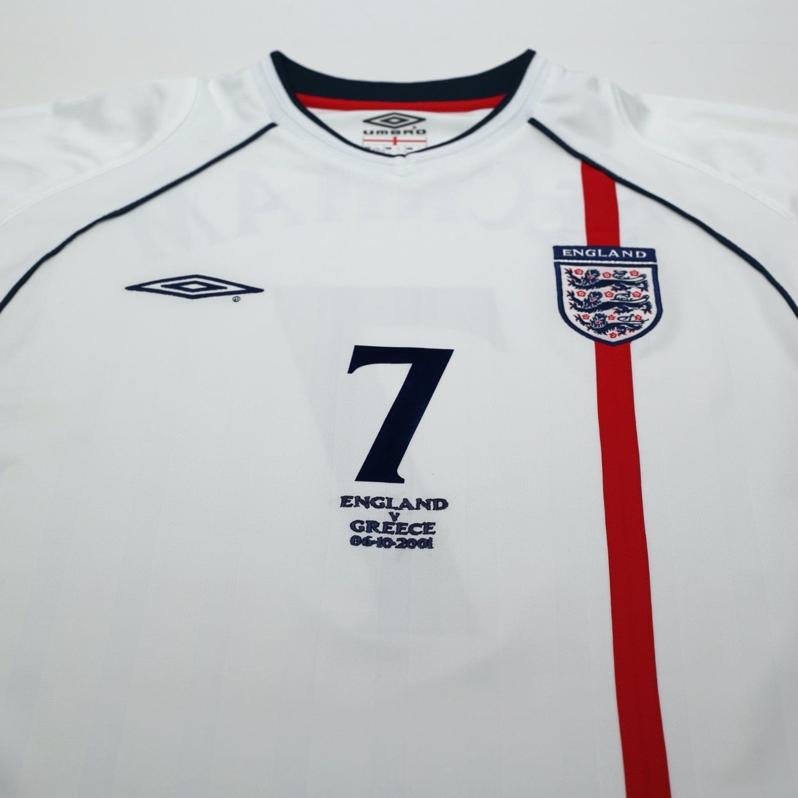 2001/03 Beckham #7 England Vintage Umbro Home Greece Football Shirt (L)