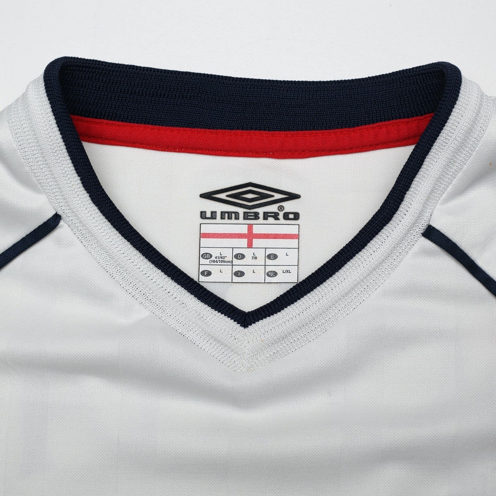 2001/03 Beckham #7 England Vintage Umbro Home Greece Football Shirt (L)