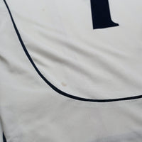 2001/03 Beckham #7 England Vintage Umbro Home Greece Football Shirt (L)