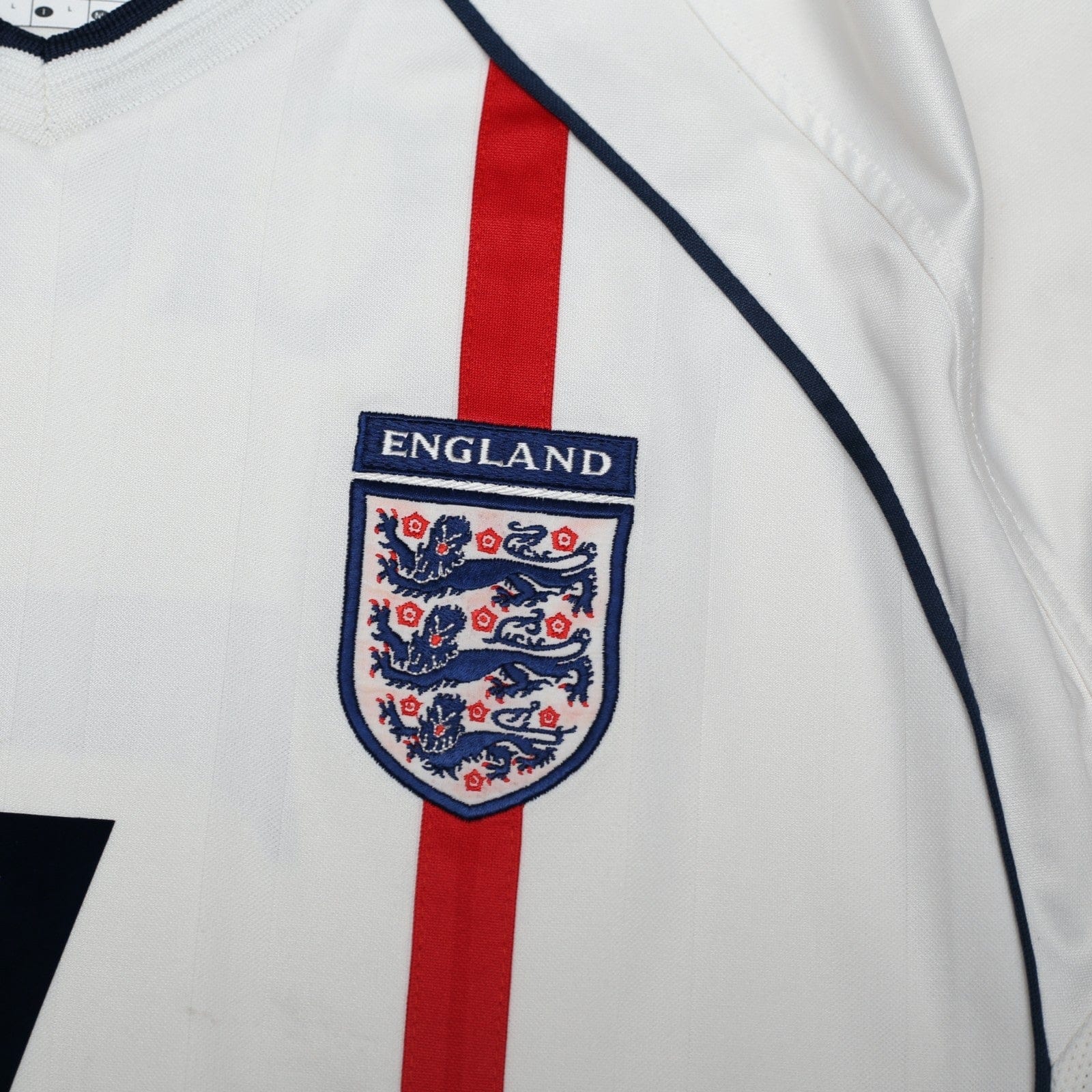 2001/03 Beckham #7 England Vintage Umbro Home Greece Football Shirt (L)