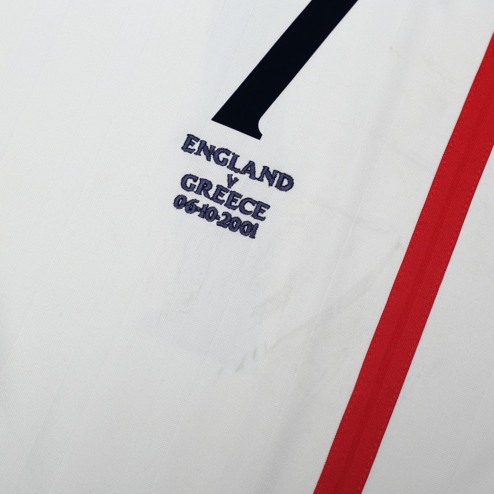 2001/03 Beckham #7 England Vintage Umbro Home Greece Football Shirt (L)