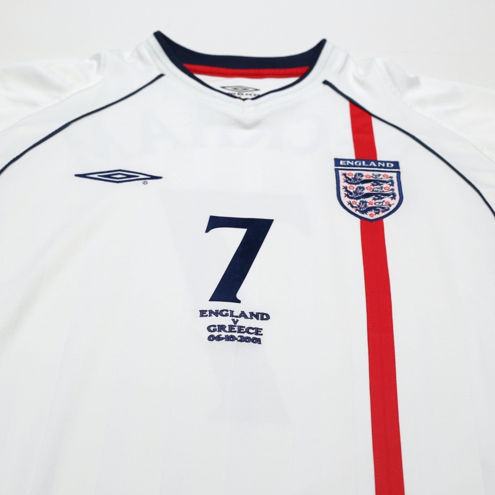 2001/03 Beckham #7 England Vintage Umbro Home Greece Football Shirt (L)