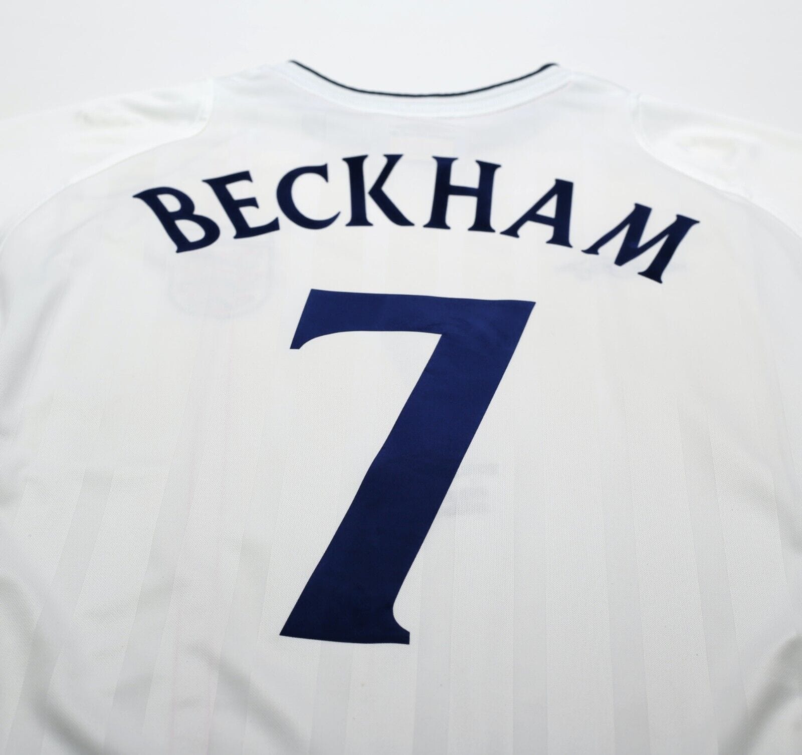 2001/03 BECKHAM #7 England Vintage Umbro Home Greece Football Shirt (L) WC 2002