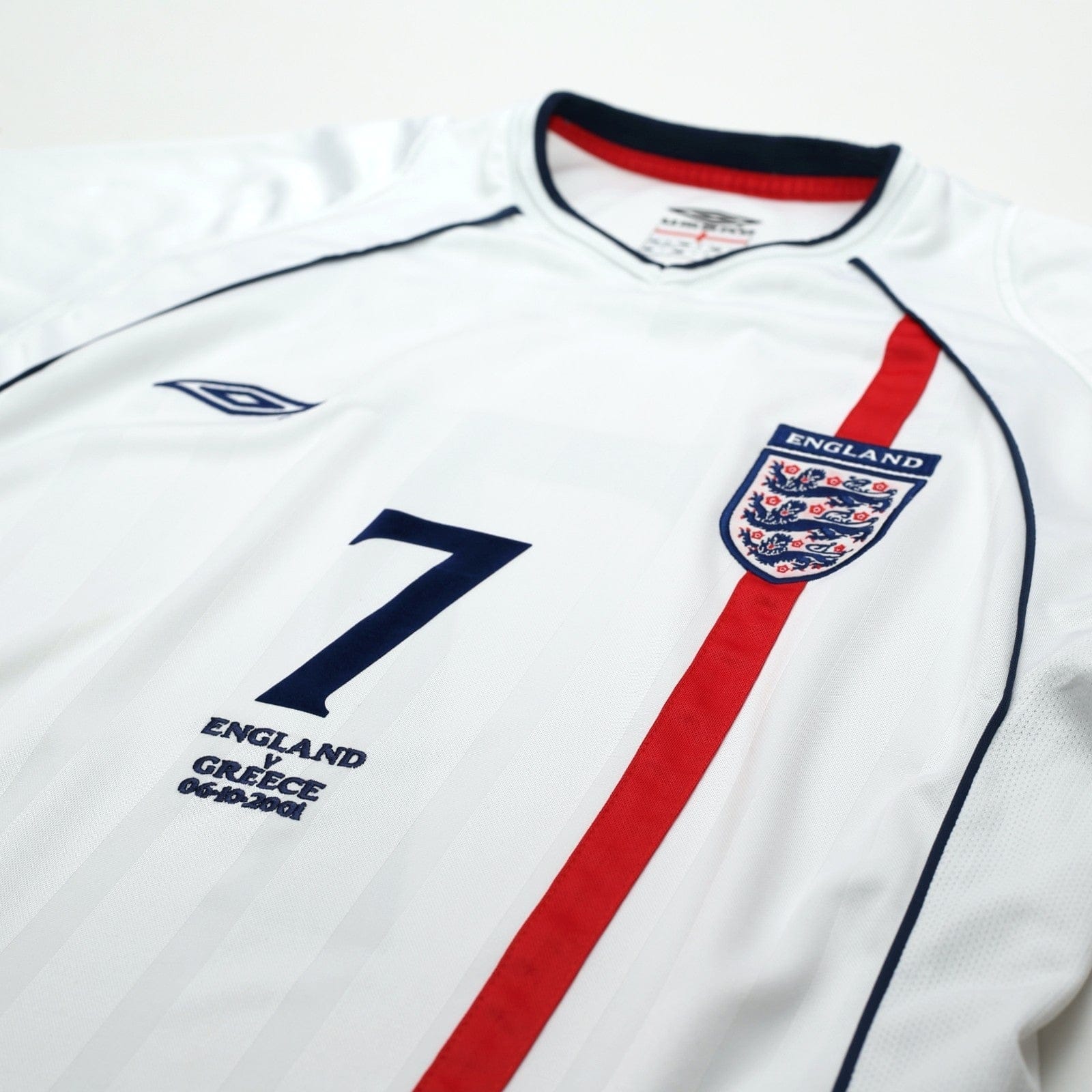 2001/03 Beckham #7 England Vintage Umbro Home Greece Football Shirt (M)