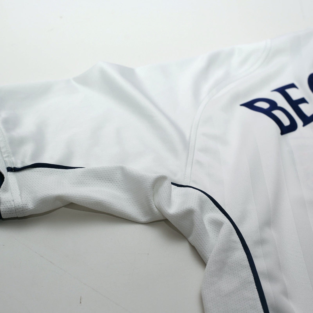 2001/03 Beckham #7 England Vintage Umbro Home Greece Football Shirt (M)