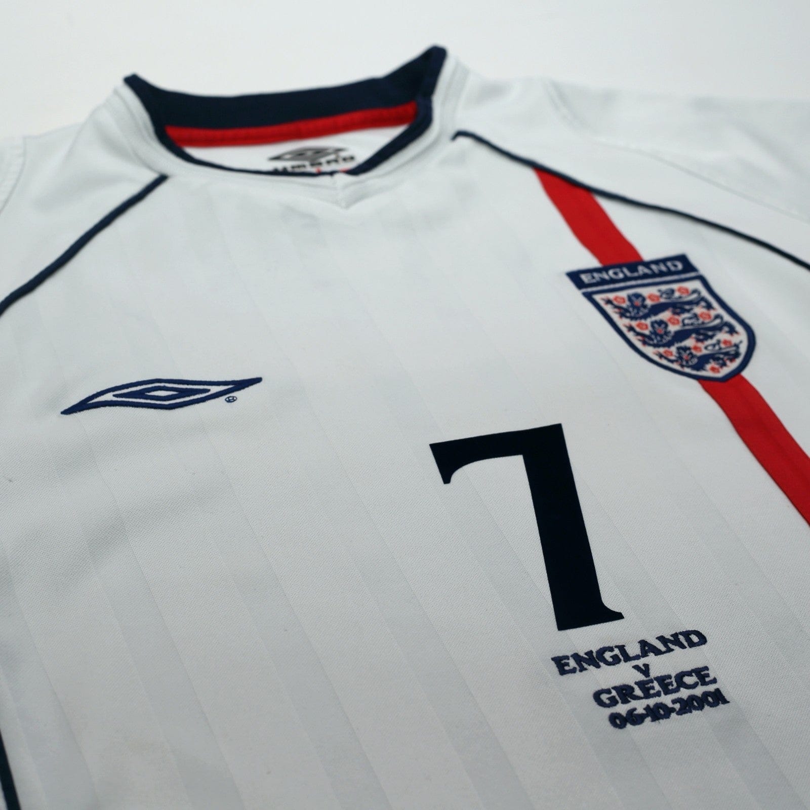 2001/03 Beckham #7 England Vintage Umbro Home Greece Football Shirt (M)
