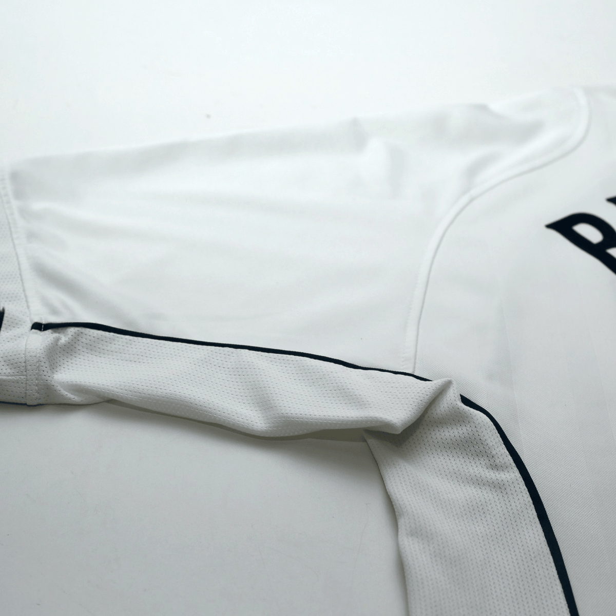 2001/03 Beckham #7 England Vintage Umbro Home Greece Football Shirt (M)