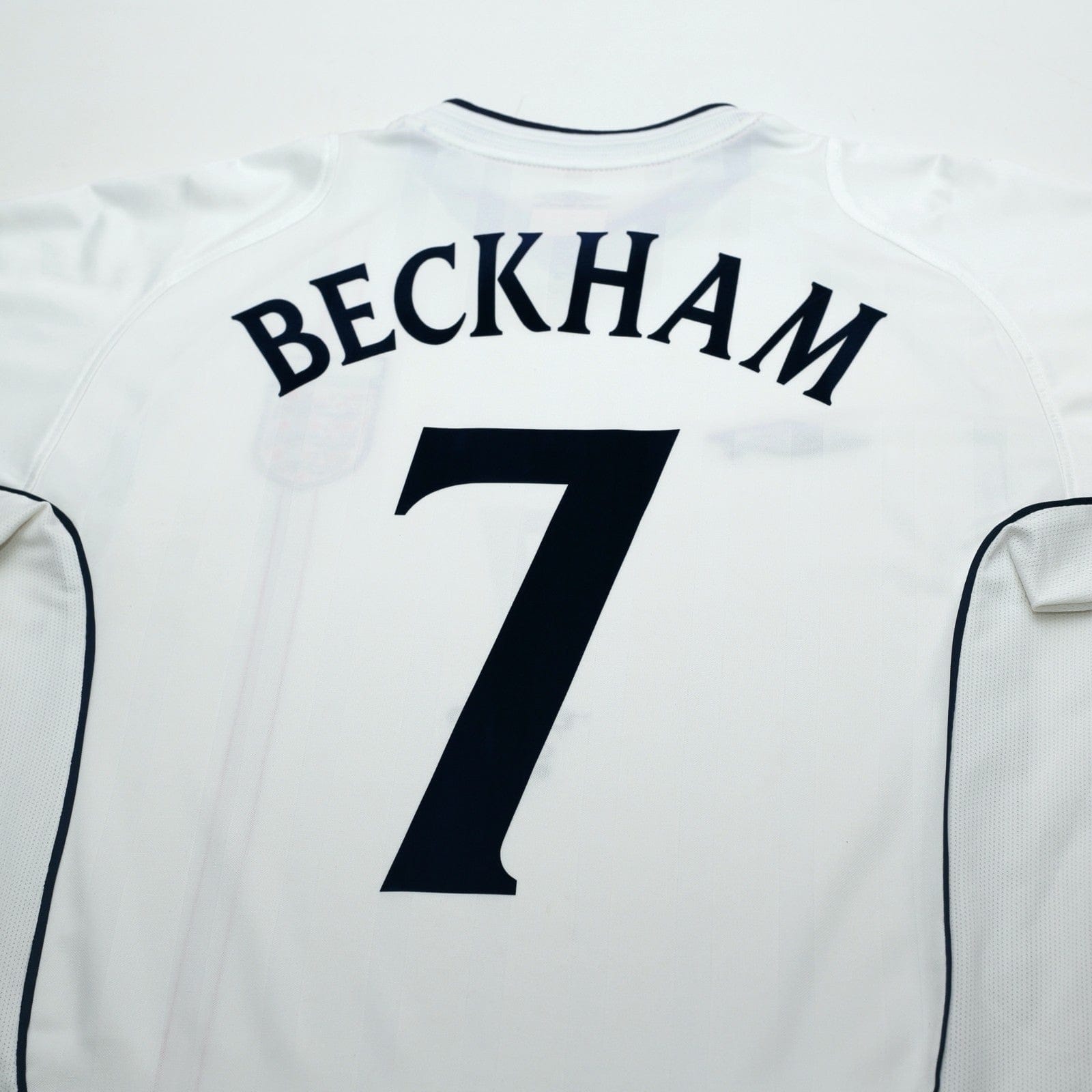 2001/03 Beckham #7 England Vintage Umbro Home Greece Football Shirt (M)