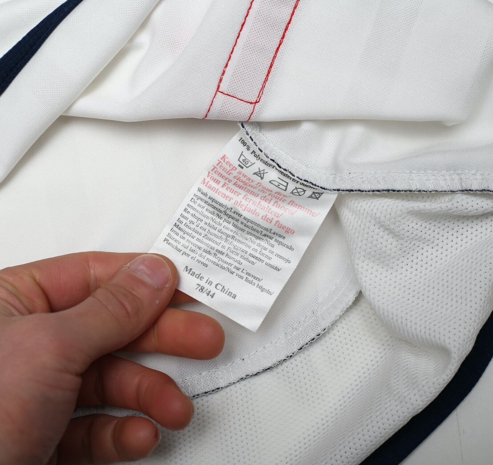 2001/03 BECKHAM #7 England Vintage Umbro Home Greece