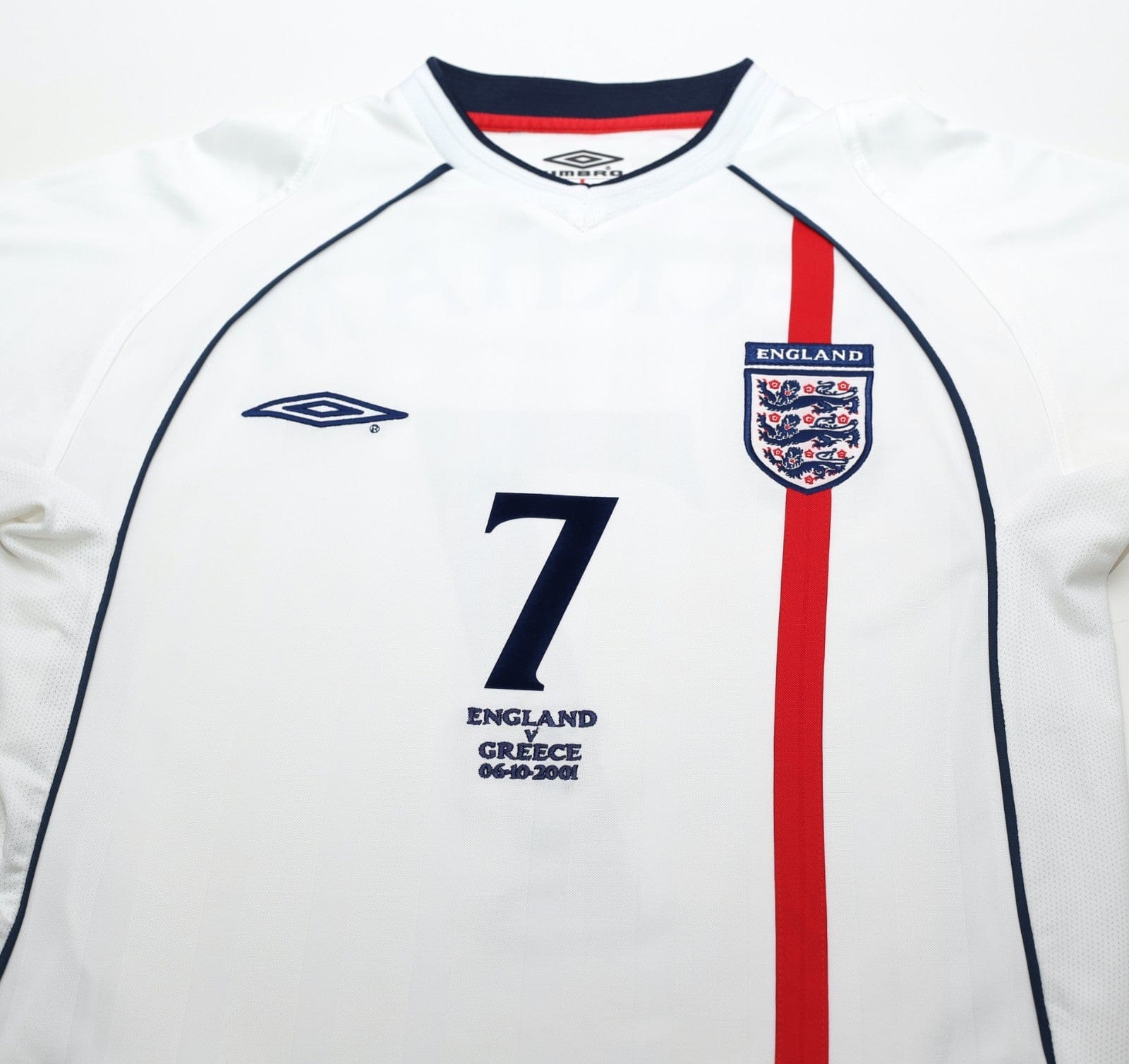 2001/03 BECKHAM #7 England Vintage Umbro Home Greece Football Shirt (S) WC 2002