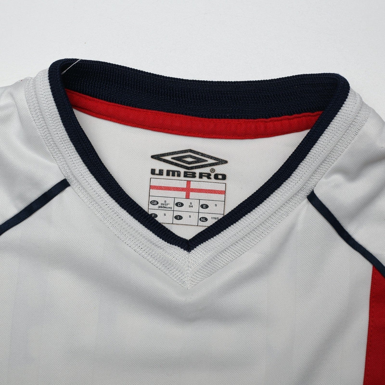 2001/03 Beckham #7 England Vintage Umbro Home Greece Football Shirt (S) WC 2002