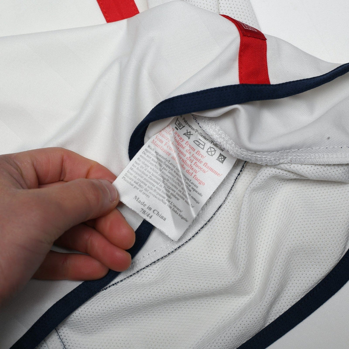 2001/03 Beckham #7 England Vintage Umbro Home Greece Football Shirt (S) WC 2002