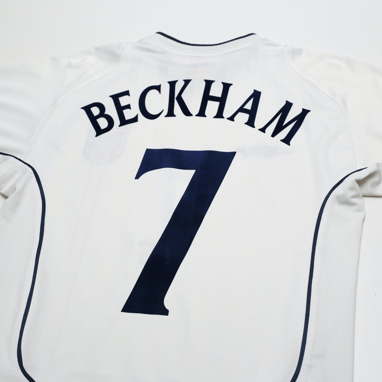 2001/03 Beckham #7 England Vintage Umbro Home Greece Football Shirt (S) WC 2002