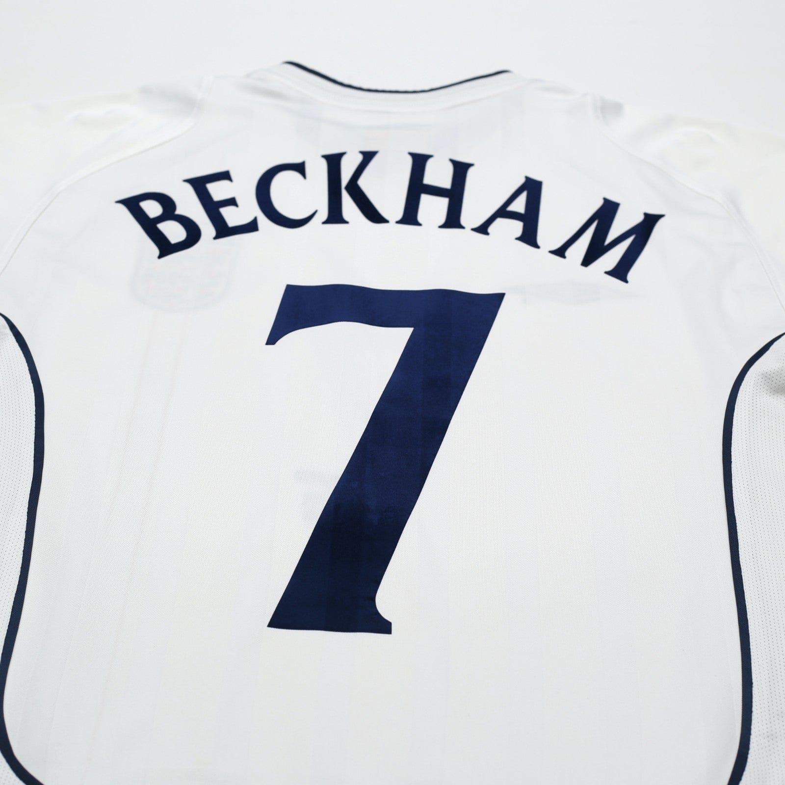2001/03 Beckham #7 England Vintage Umbro Home Greece Football Shirt (S) WC 2002