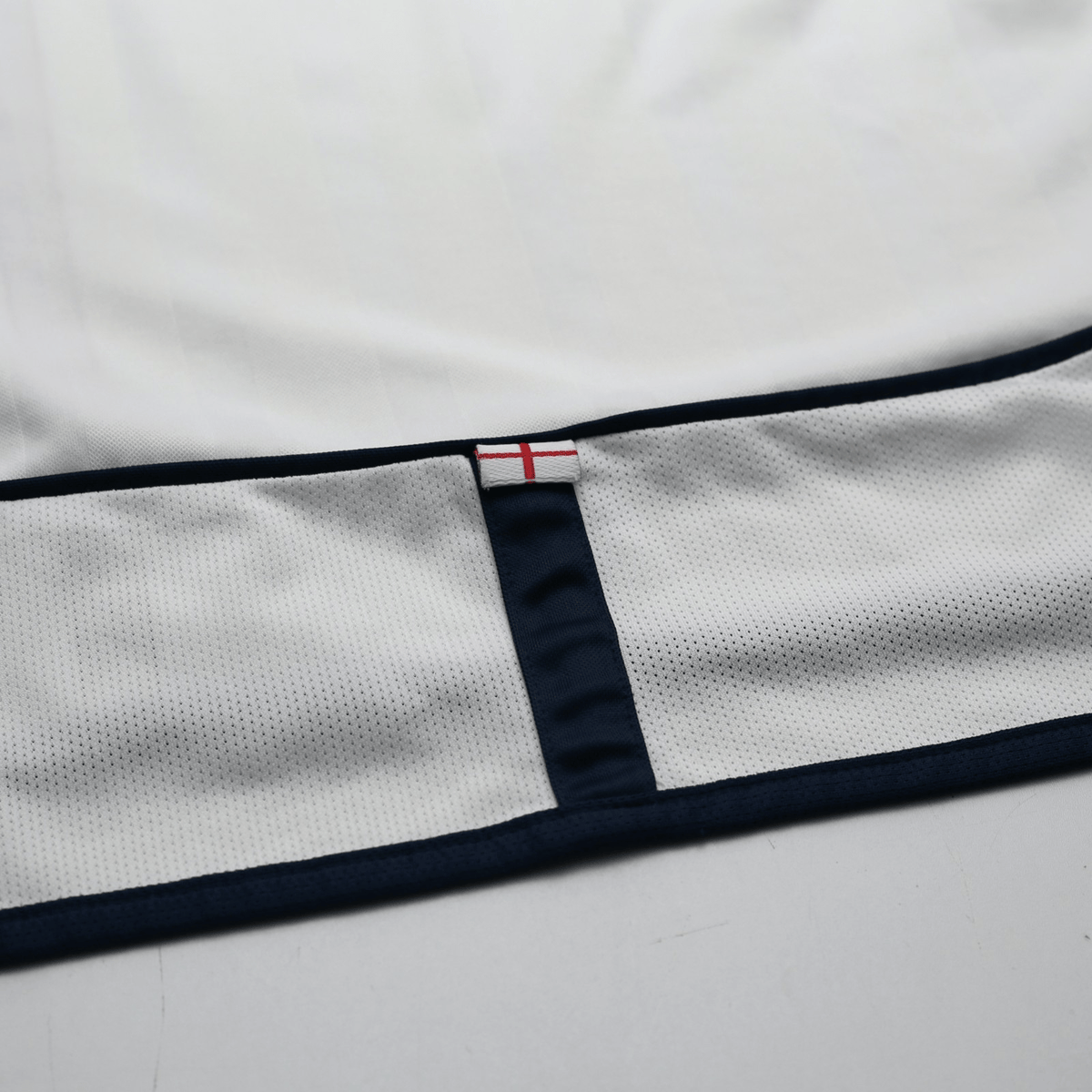 2001/03 Beckham #7 England Vintage Umbro Home Greece Football Shirt (XL)