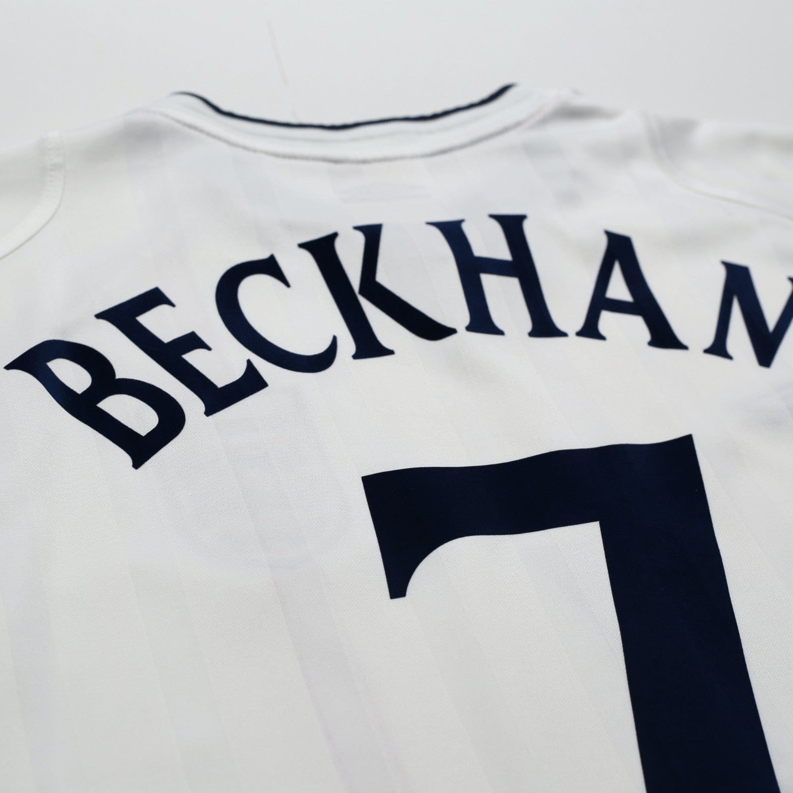 2001/03 Beckham #7 England Vintage Umbro Home Greece Football Shirt (XL)