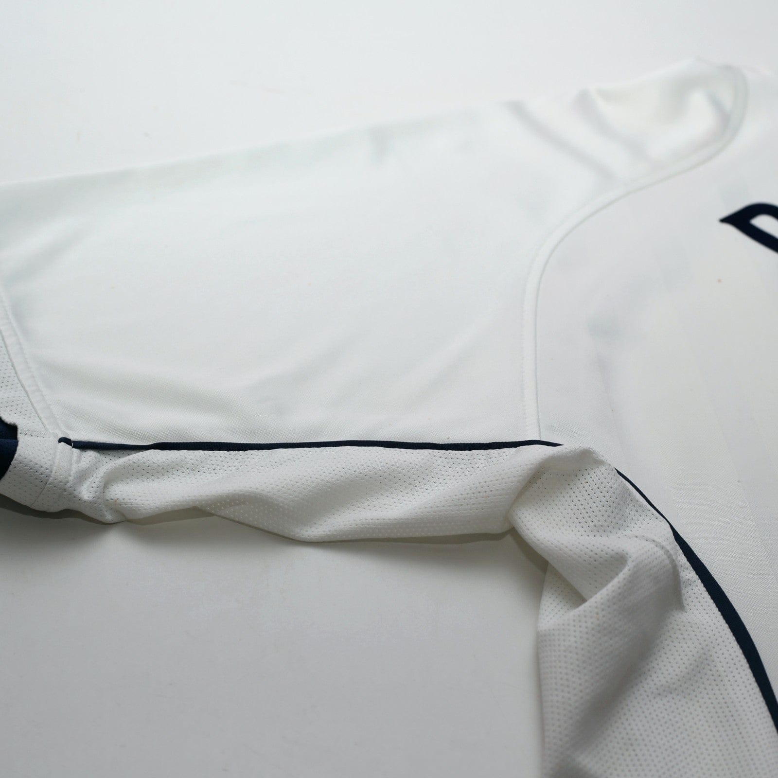 2001/03 Beckham #7 England Vintage Umbro Home Greece Football Shirt (XL)