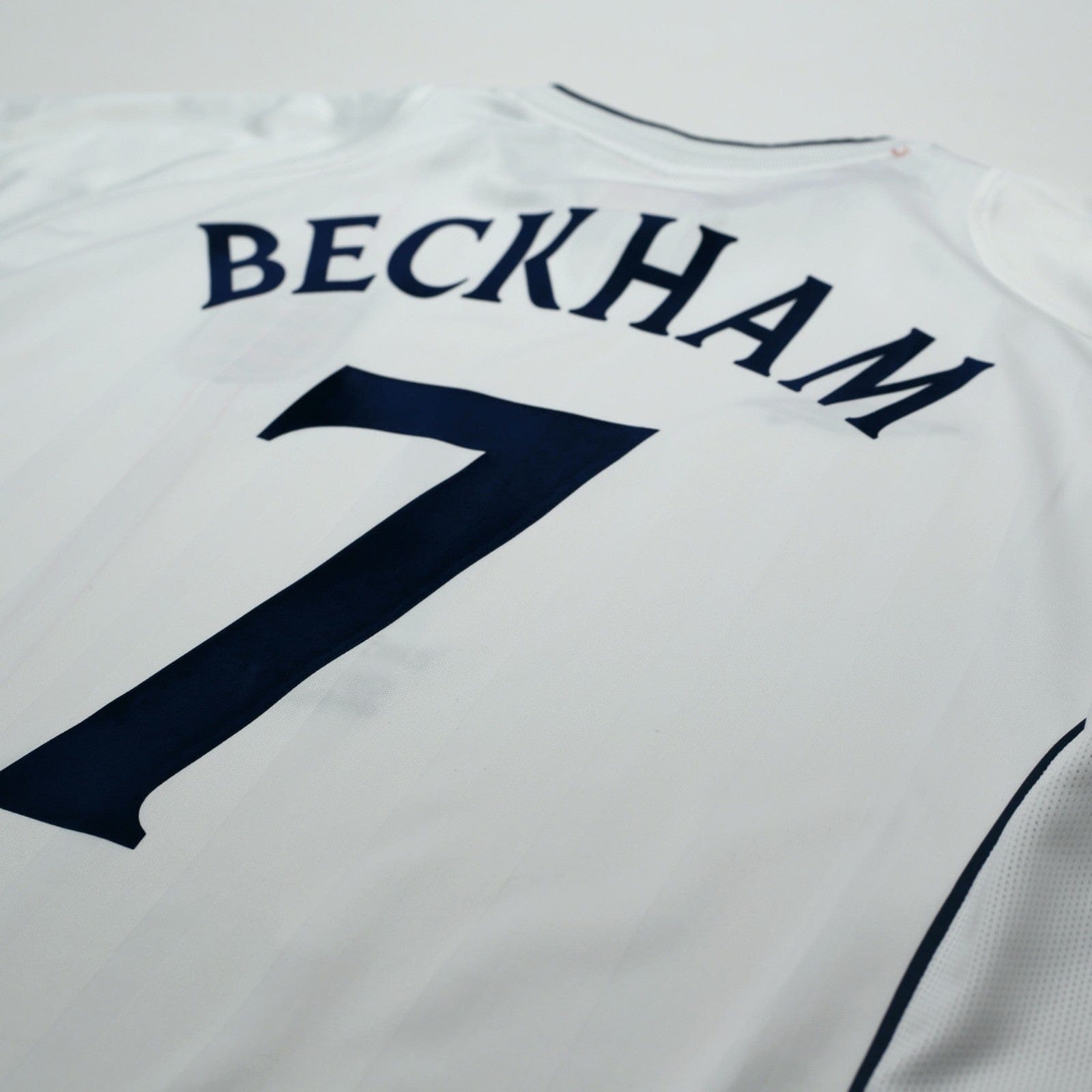 2001/03 Beckham #7 England Vintage Umbro Home Greece Football Shirt (XL)