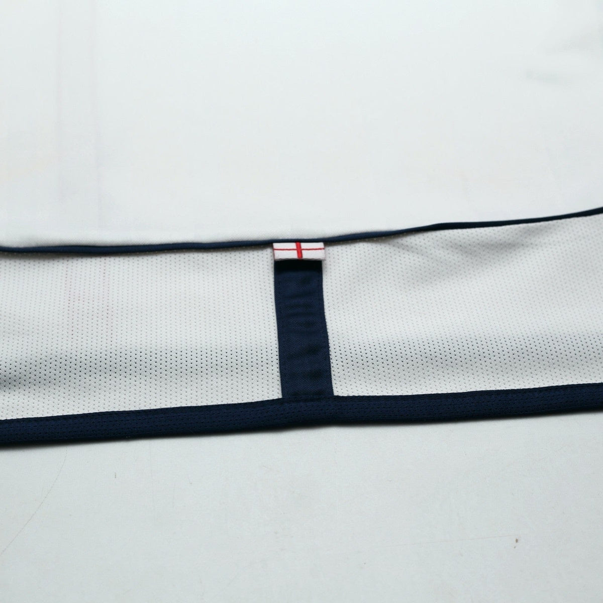 2001/03 Beckham #7 England Vintage Umbro Home Greece Football Shirt (XL)