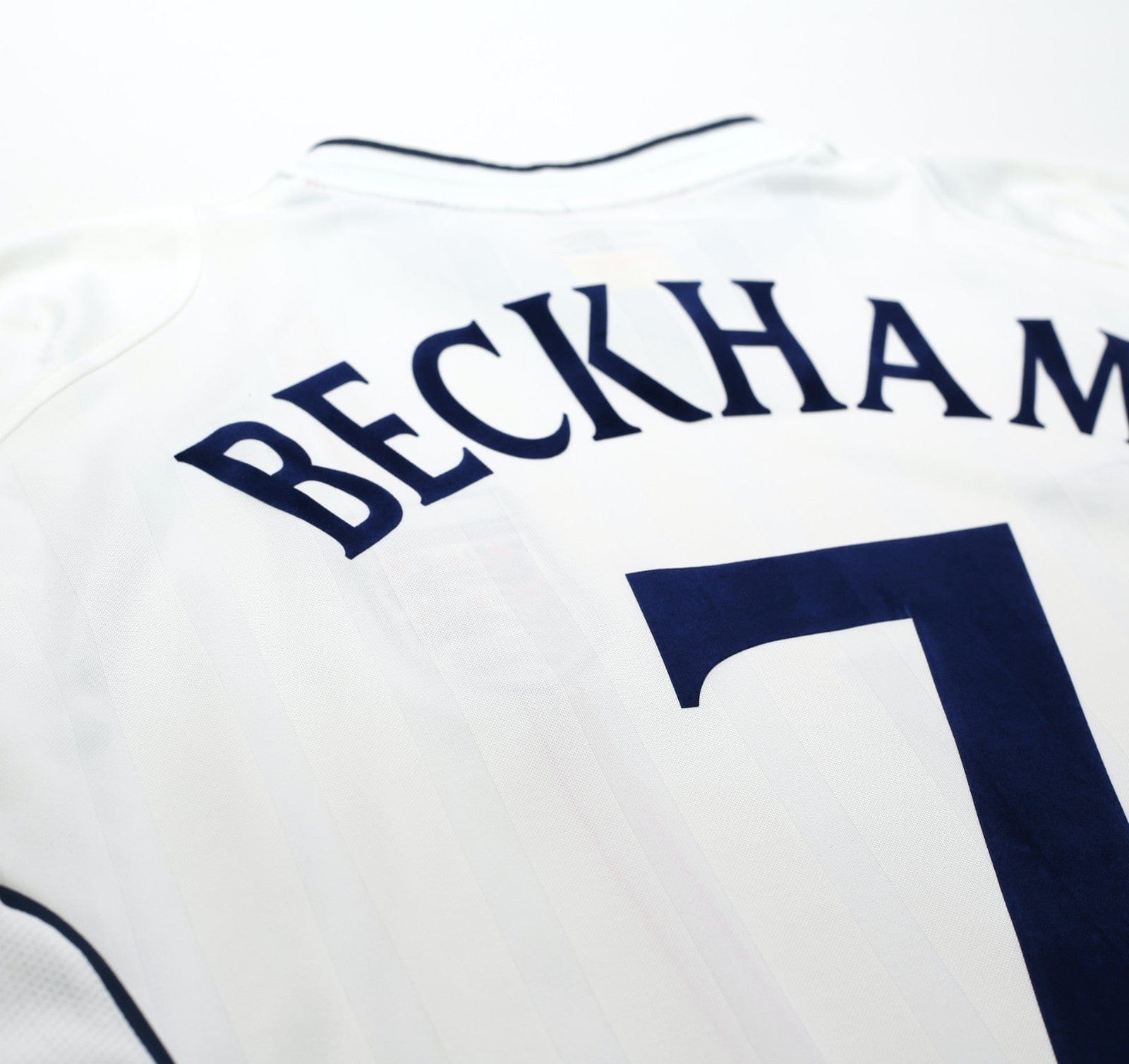 2001/03 BECKHAM #7 England Vintage Umbro Home Greece Football Shirt (XL) 2002