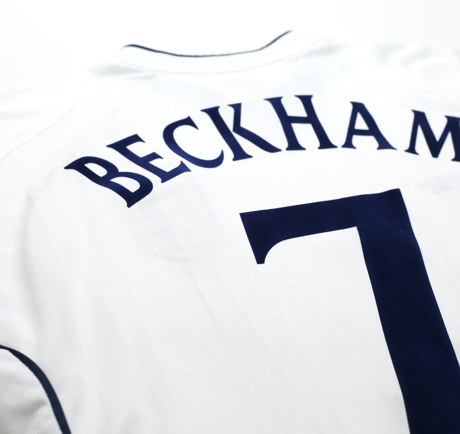 2001/03 BECKHAM #7 England Vintage Umbro Home Greece Football Shirt (XL) 2002