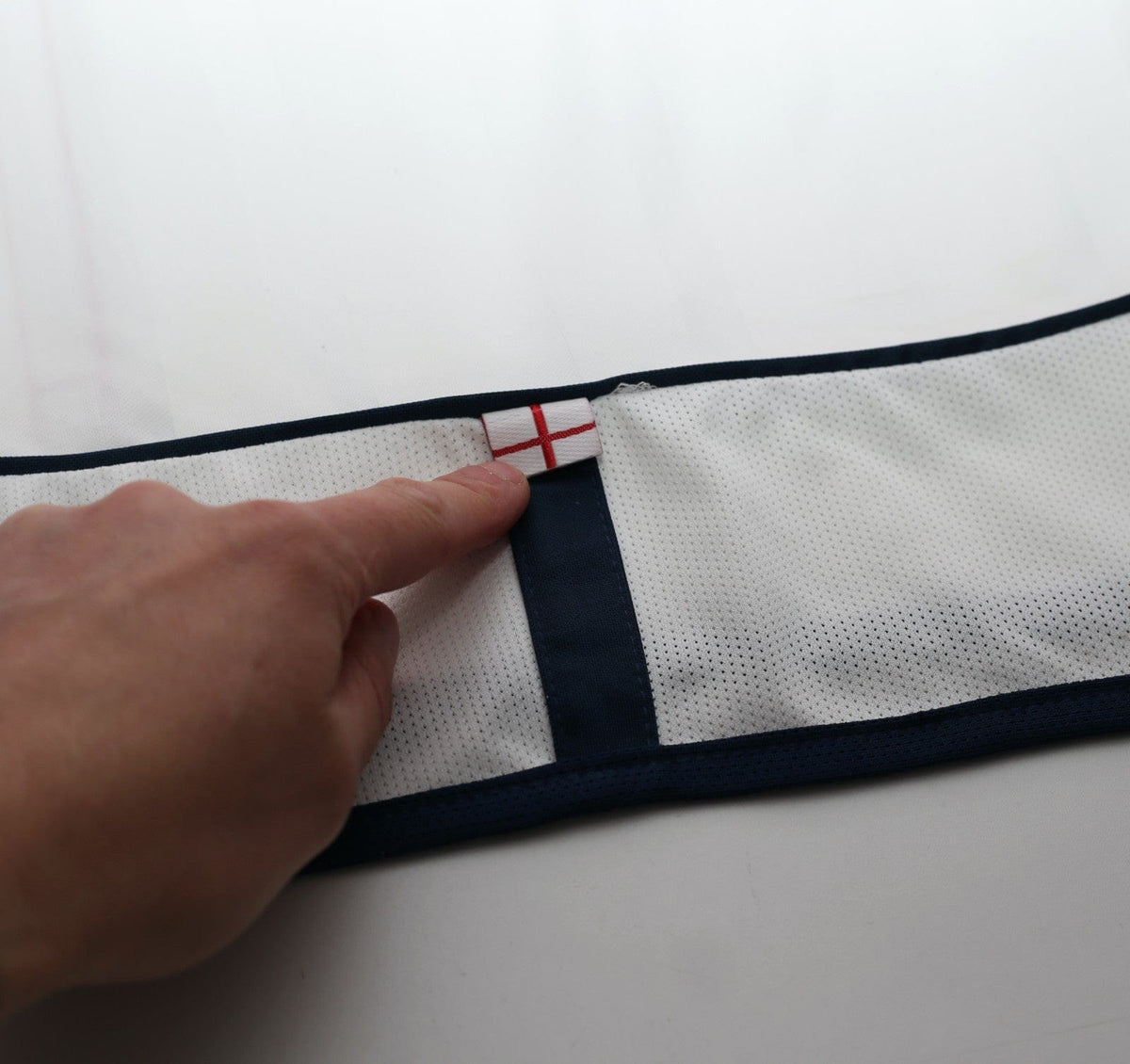 2001/03 BECKHAM #7 England Vintage Umbro Home Greece Football Shirt (XL) 2002