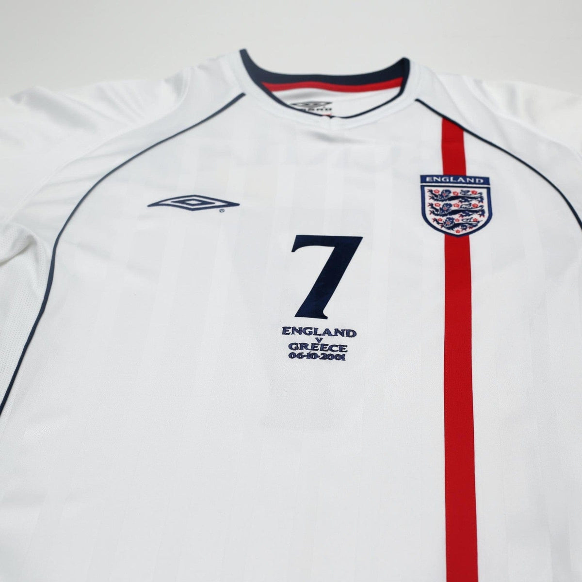 2001/03 Beckham #7 England Vintage Umbro Home L/S Greece Football Shirt (M)