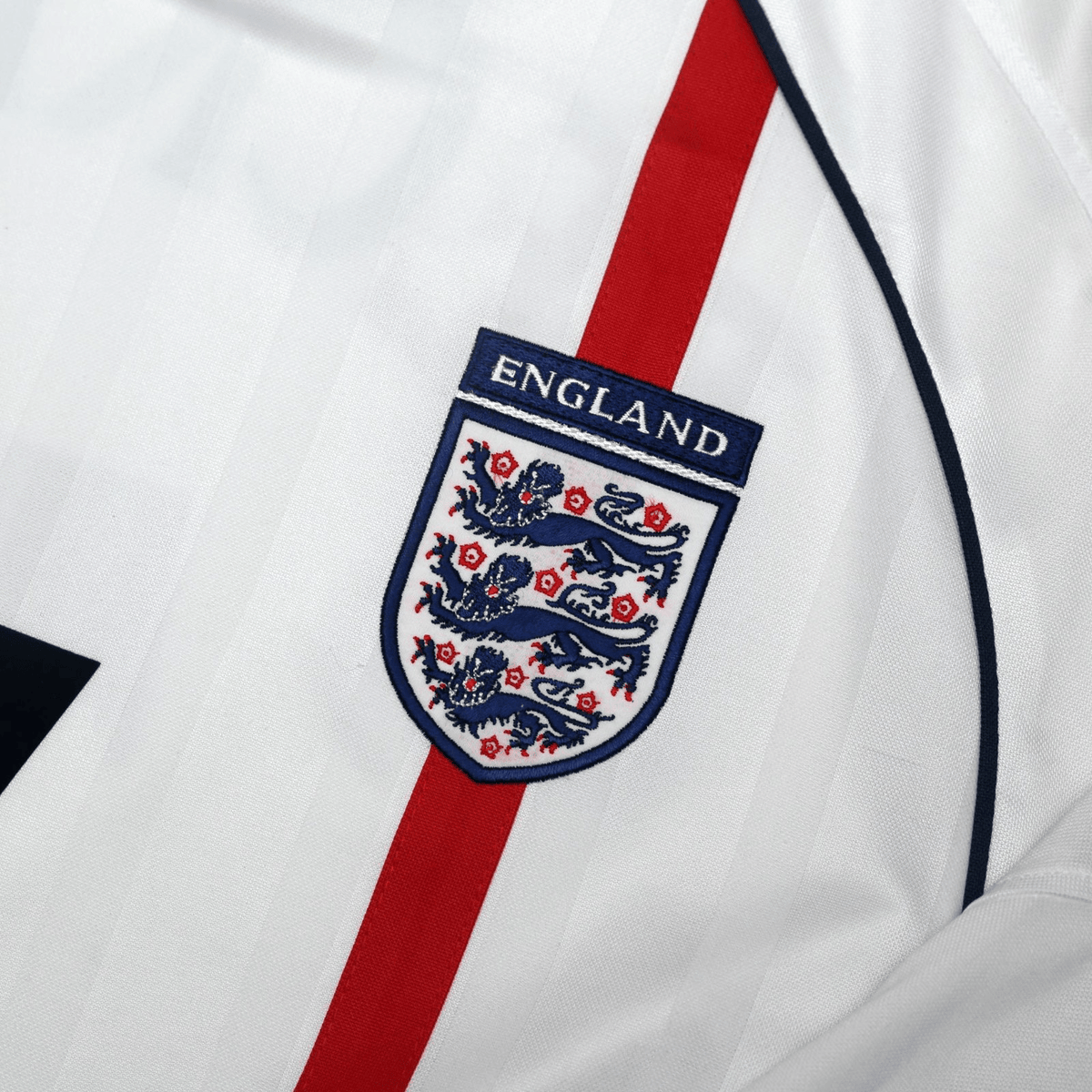 2001/03 Beckham #7 England Vintage Umbro Home L/S Greece Football Shirt (M)