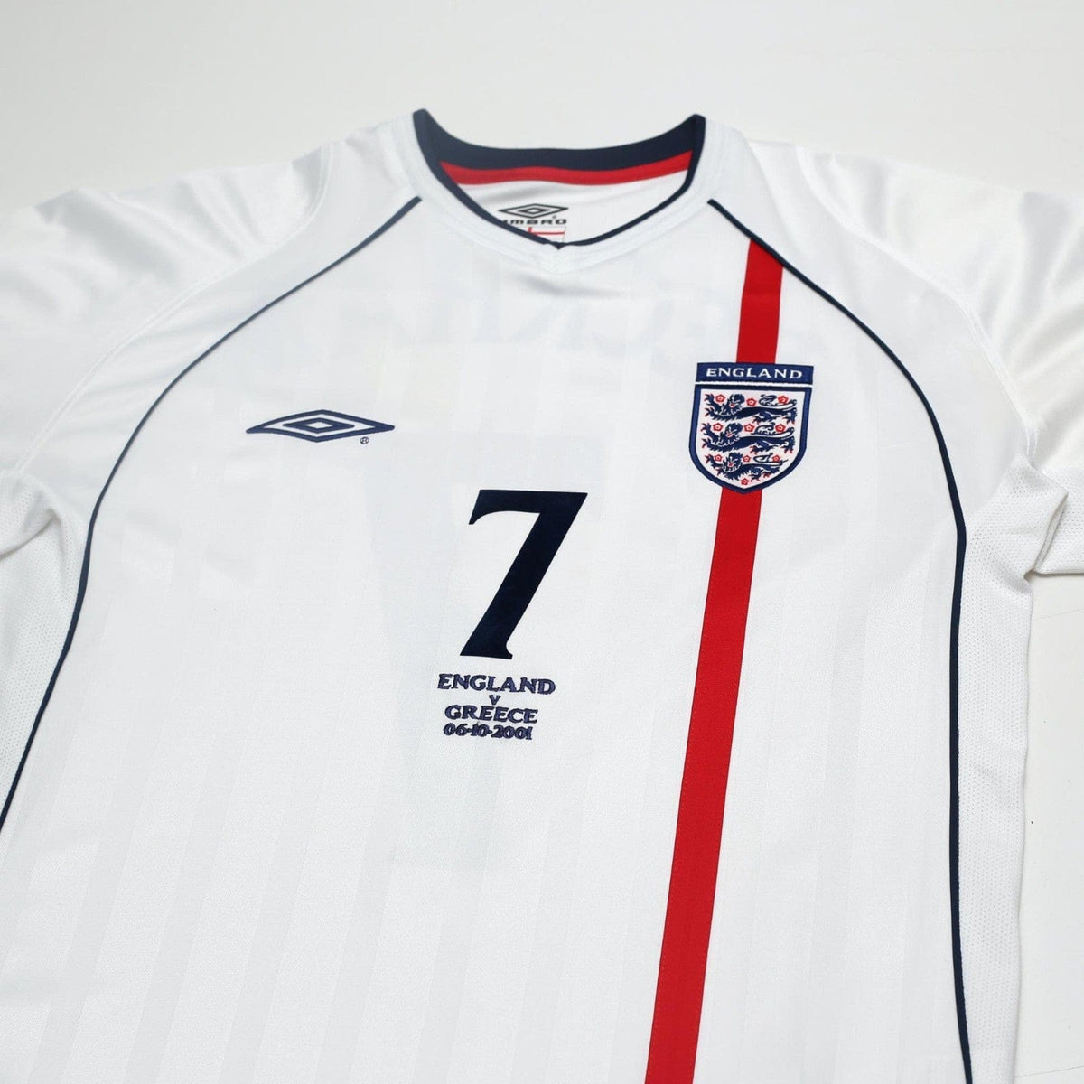 2001/03 Beckham #7 England Vintage Umbro Home L/S Greece Football Shirt (M)