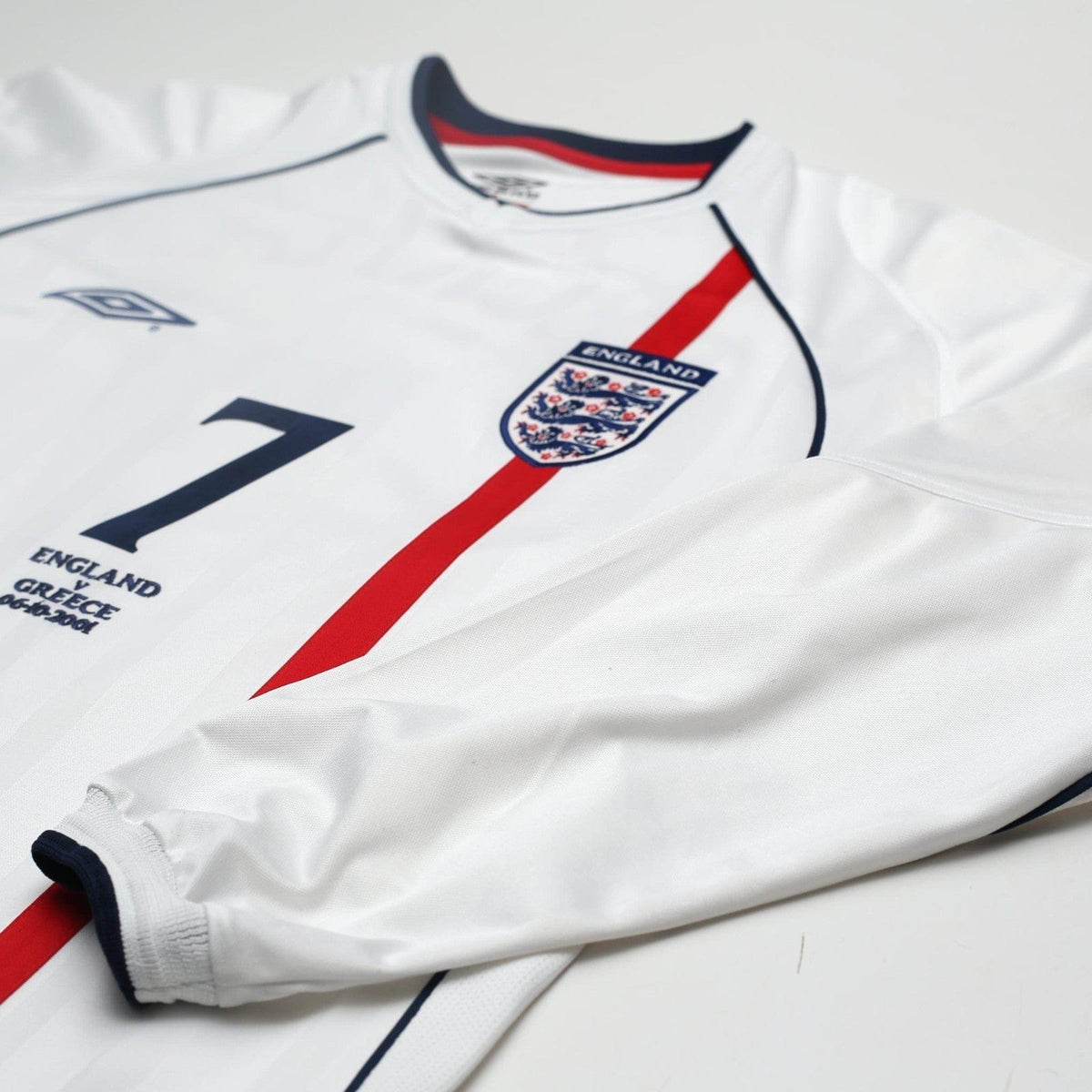 2001/03 Beckham #7 England Vintage Umbro Home L/S Greece Football Shirt (M)