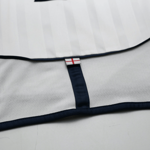 2001/03 Beckham #7 England Vintage Umbro L/S Home Greece Football Shirt (S)