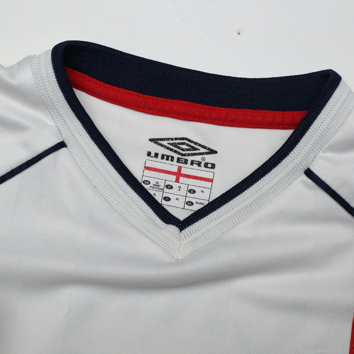 2001/03 Beckham #7 England Vintage Umbro L/S Home Greece Football Shirt (XL)