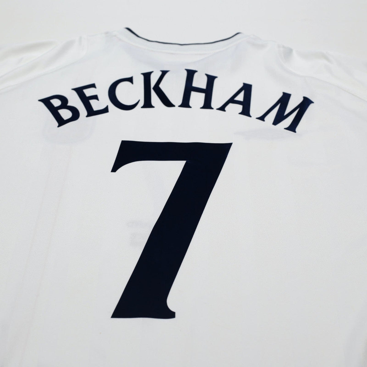 2001/03 Beckham #7 England Vintage Umbro L/S Home Greece Football Shirt (XL)