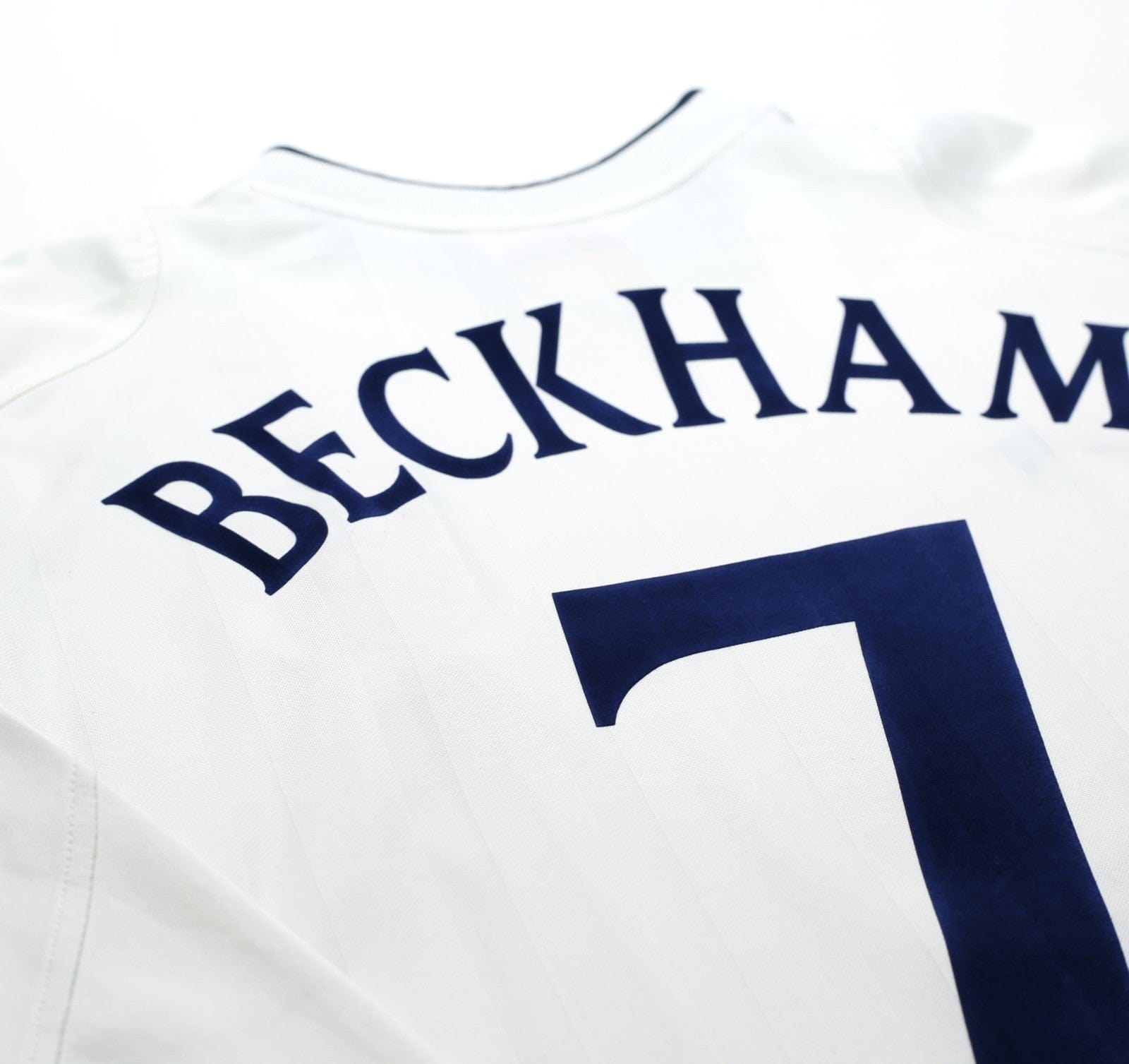 2001/03 BECKHAM #7 England Vintage Umbro LS Home Greece Football Shirt (L) 2002