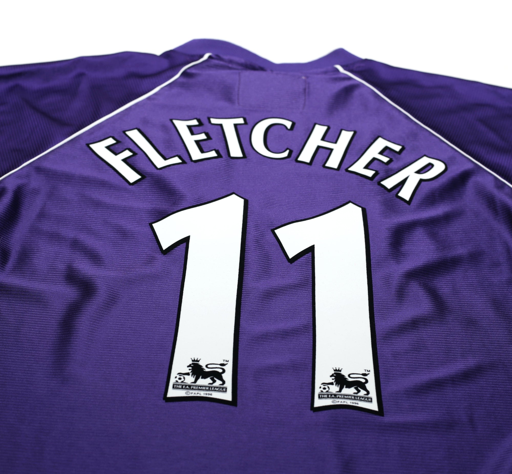 2001/03 FLETCHER #11 Harchester United Vintage LCS Home Football Shirt (M)