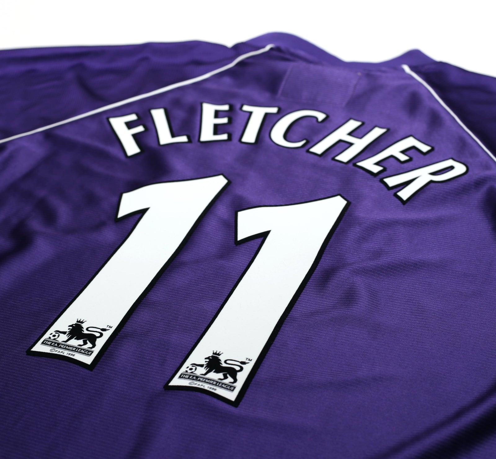 2001/03 FLETCHER #11 Harchester United Vintage LCS Home Football Shirt (M)