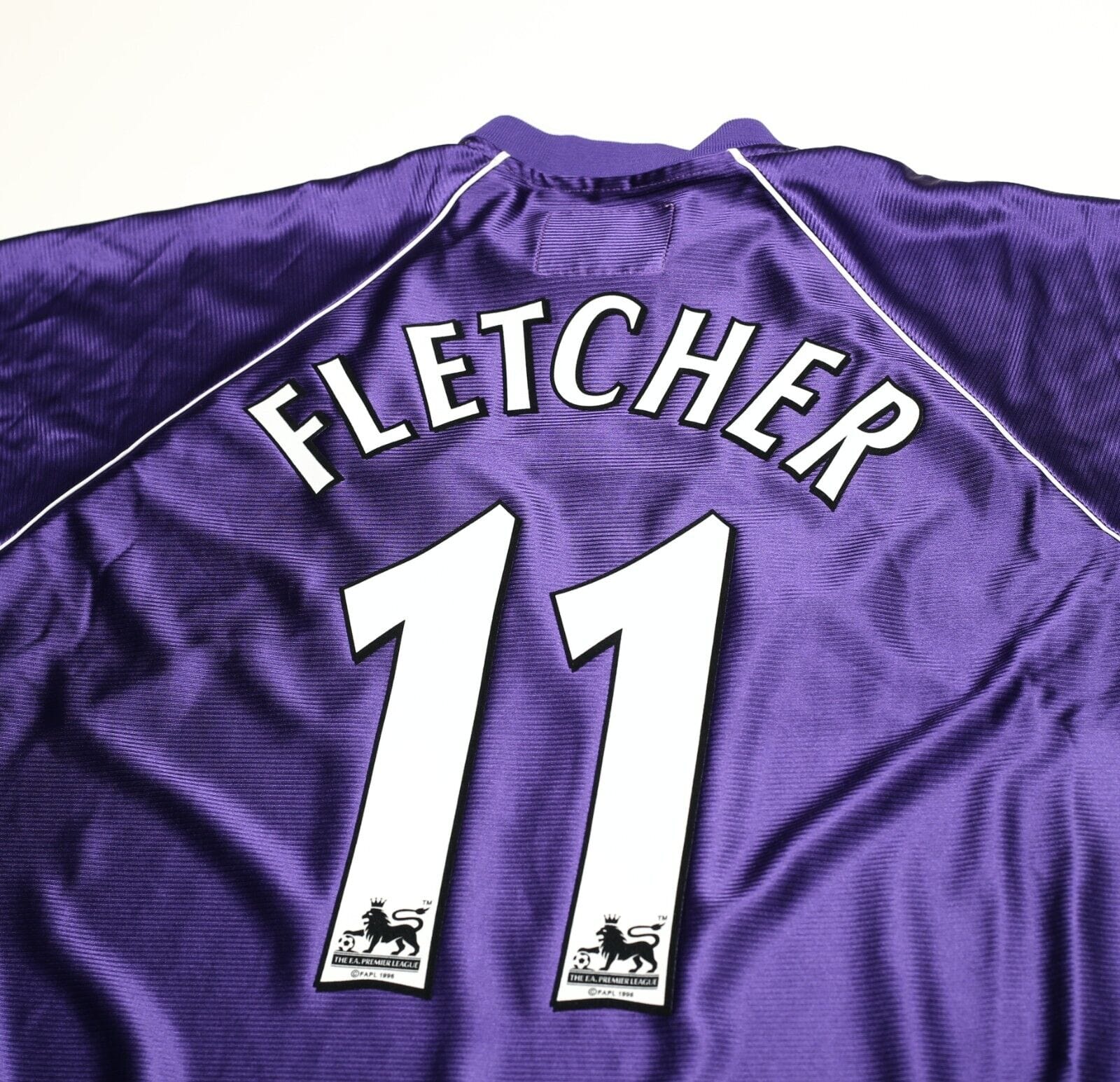 2001/03 FLETCHER #11 Harchester United Vintage LCS Home Football Shirt (XL)