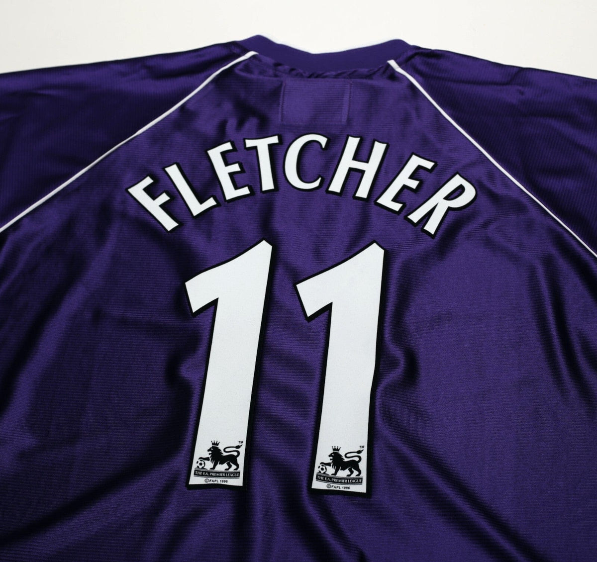 2001/03 FLETCHER #11 Harchester United Vintage LCS Home Football Shirt (XXL)