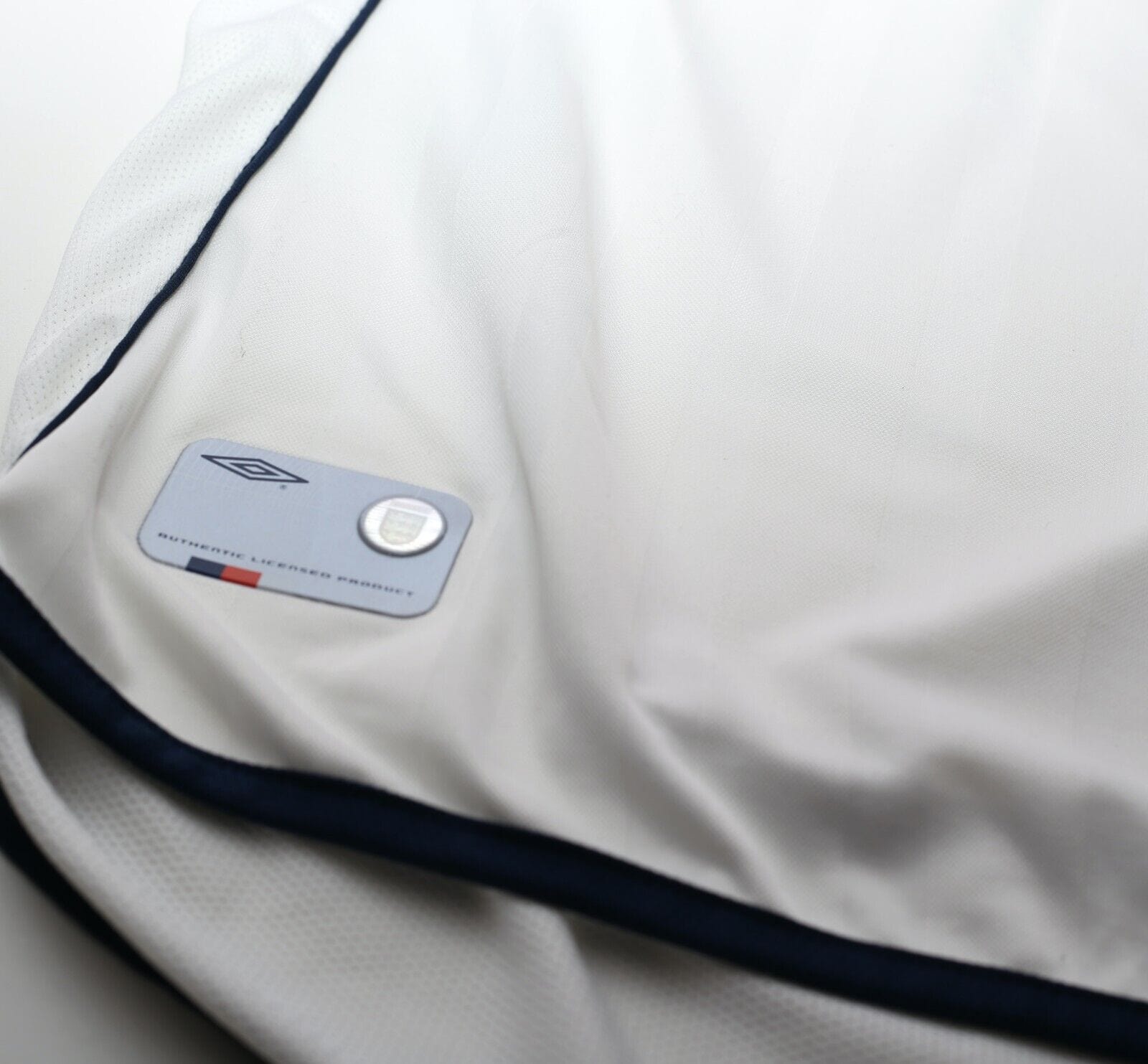 2001/03 FOWLER #9 England Vintage Umbro Home Denmark Football Shirt (XL) WC 2002