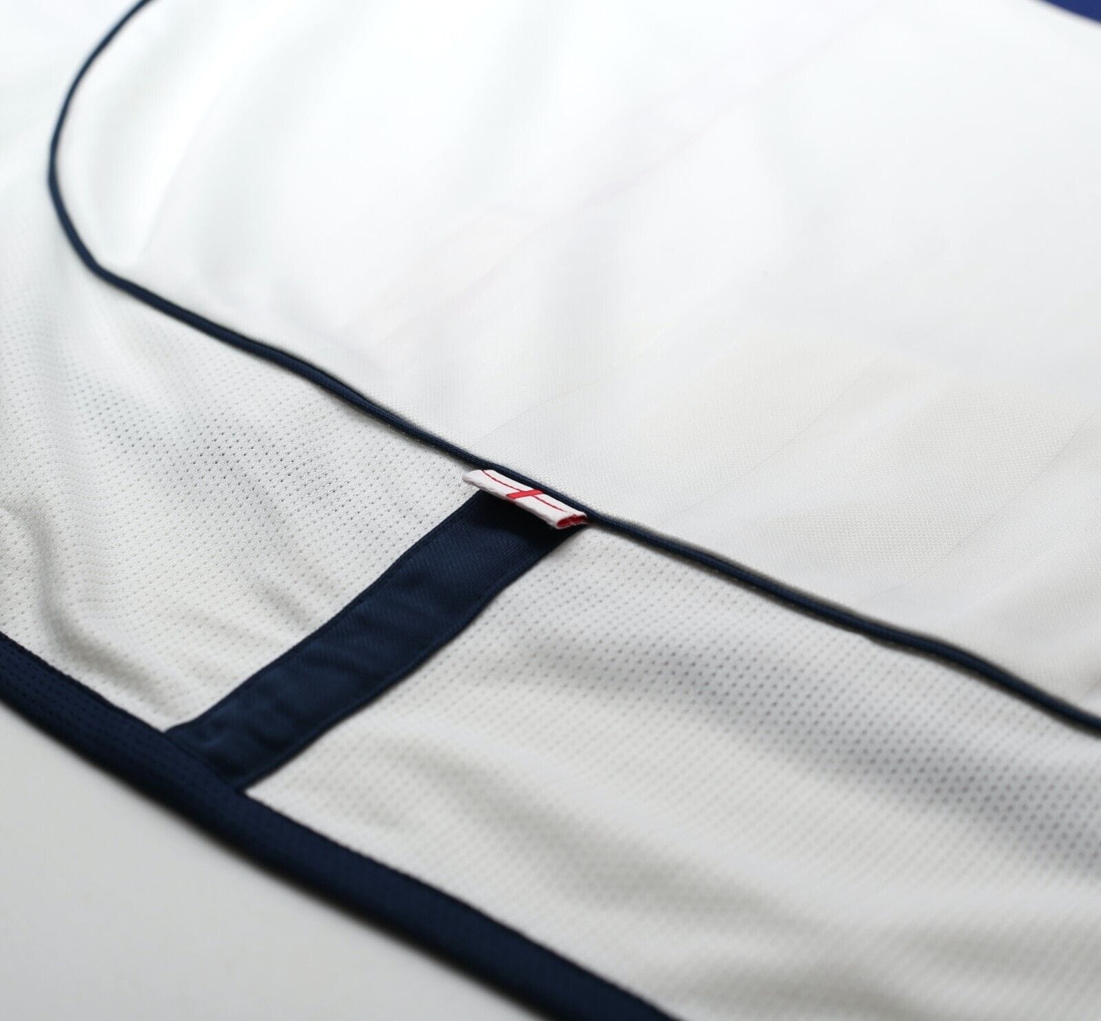 2001/03 FOWLER #9 England Vintage Umbro Home Denmark Football Shirt (XL) WC 2002