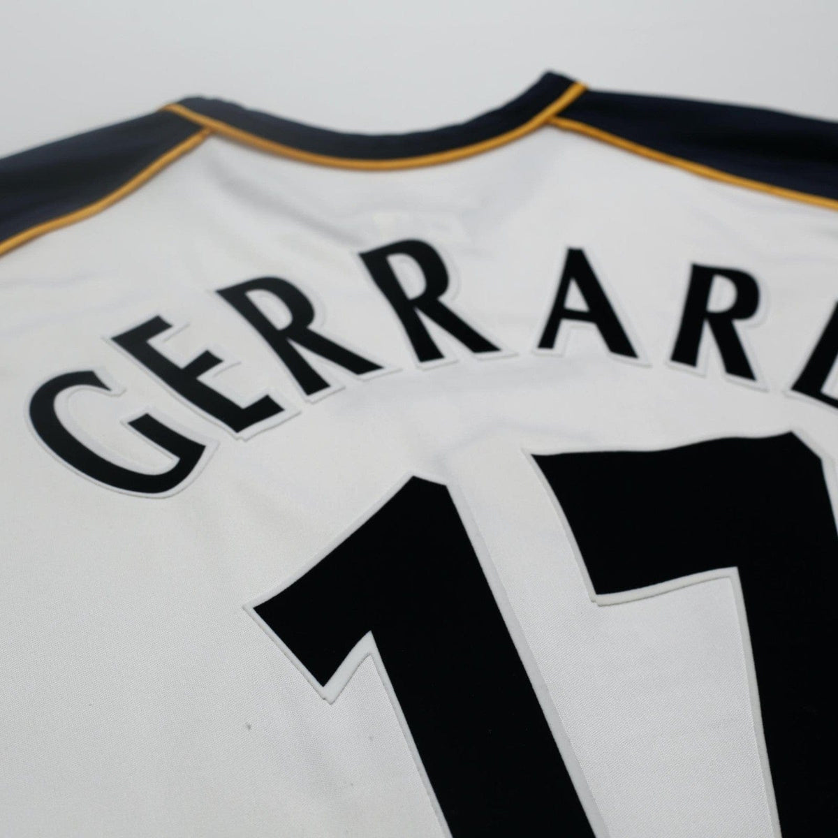 2001/03 Gerrard #17 Liverpool Vintage Reebok Away Football Shirt (L)