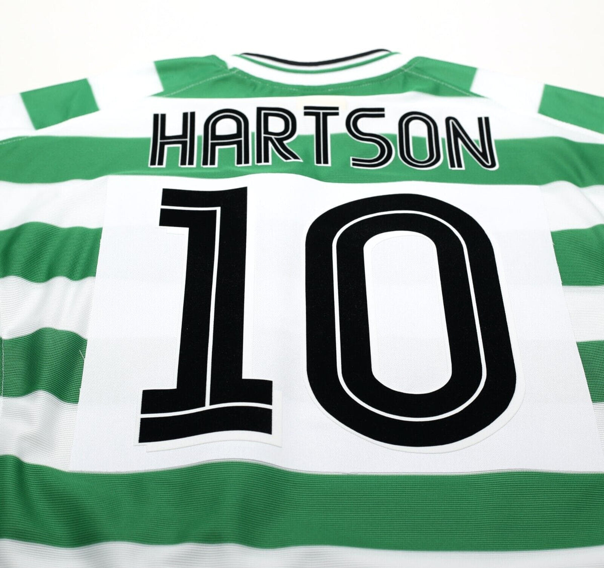 2001/03 HARTSON #10 Celtic Umbro European Home Football Shirt (L)