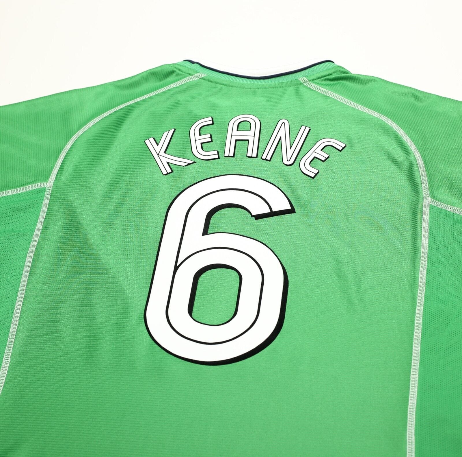 2001/03 KEANE #6 Ireland Vintage Umbro Home Football Shirt (L) Manchester United