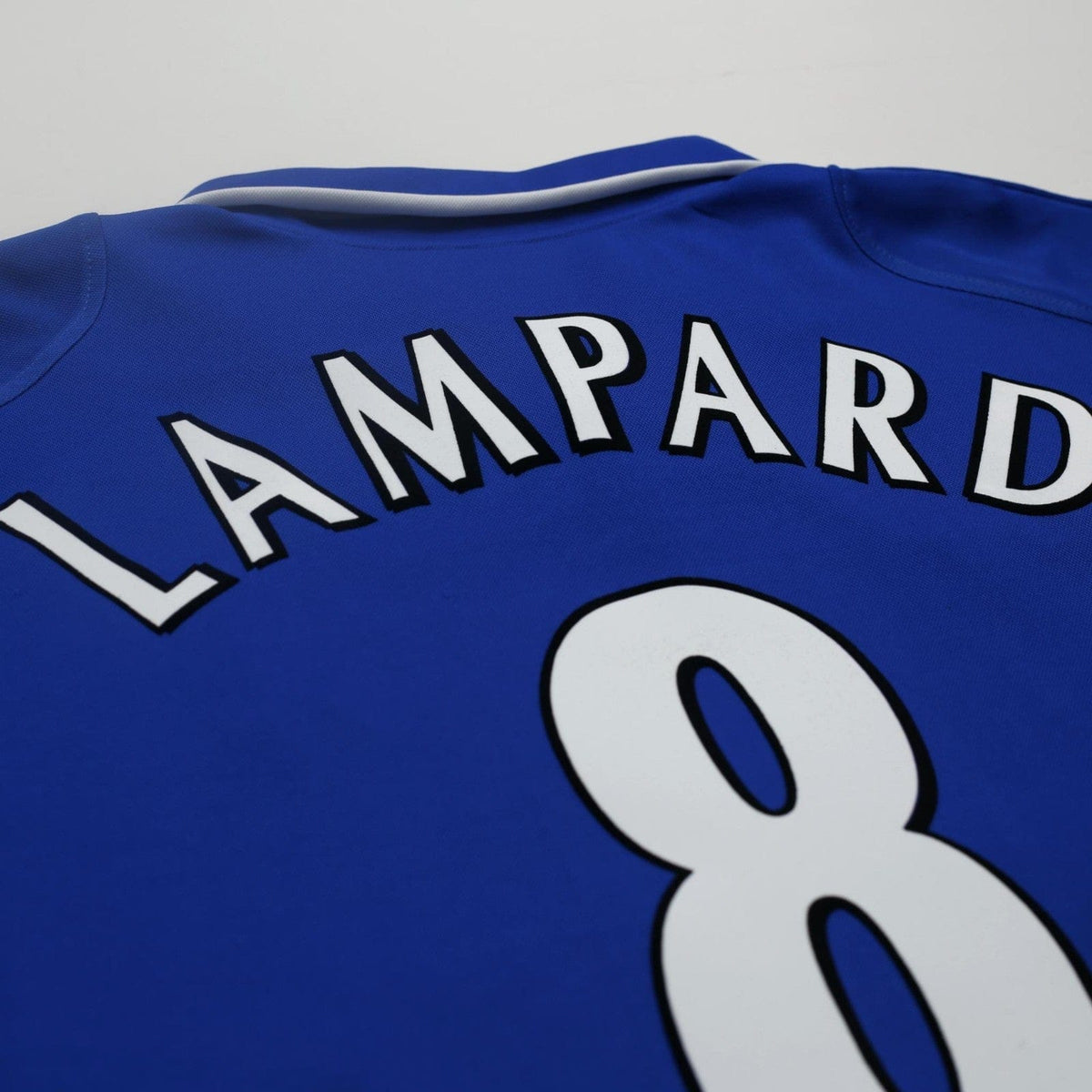 2001/03 Lampard #8 Chelsea Vintage Umbro Home Football Shirt (XL)