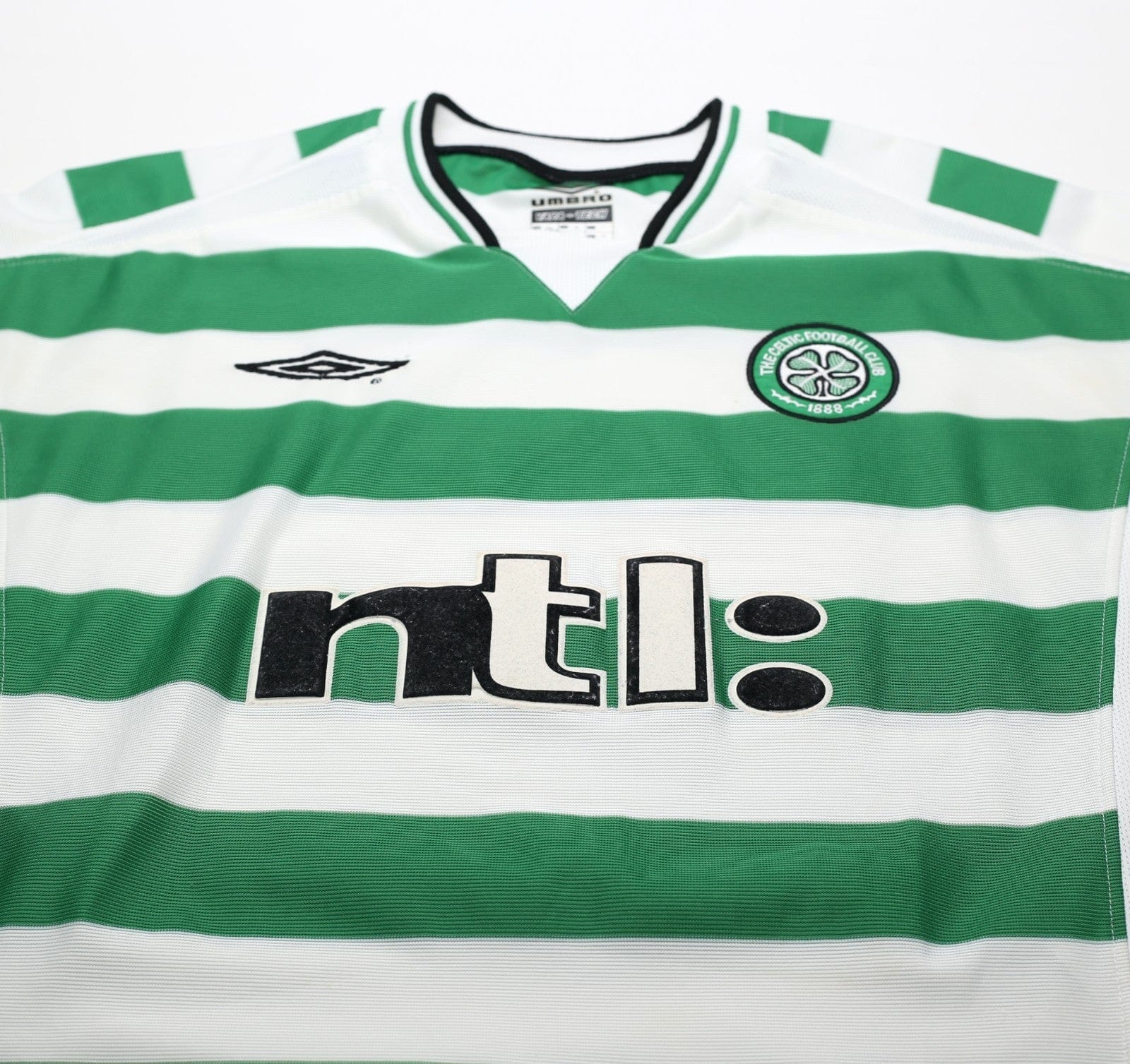 2001/03 LARSSON #7 Celtic Umbro European Home Football Shirt (L)
