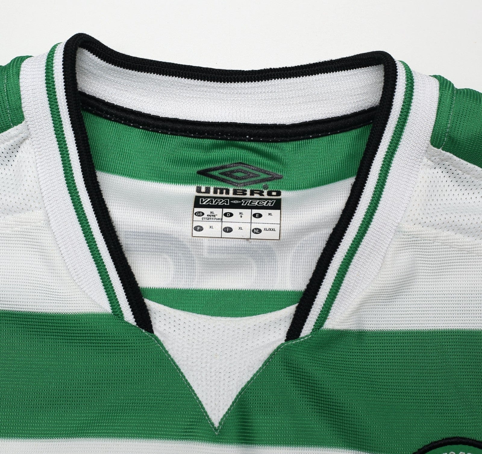 2001/03 LARSSON #7 Celtic Umbro European Home Football Shirt (XL)