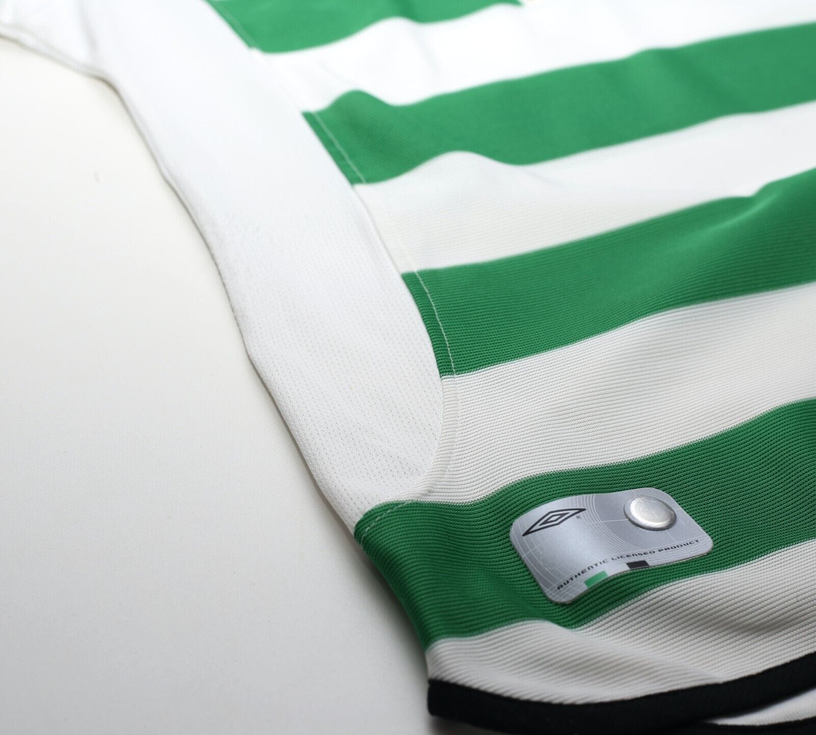 2001/03 LARSSON #7 Celtic Vintage Umbro European Home